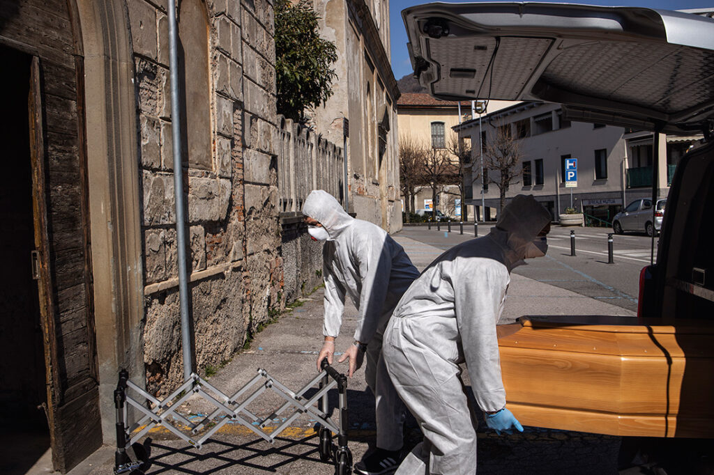 FB_NYT_Covid19_23-1024x682